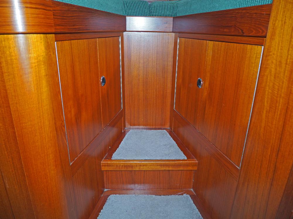 Fore ship, Accommodation